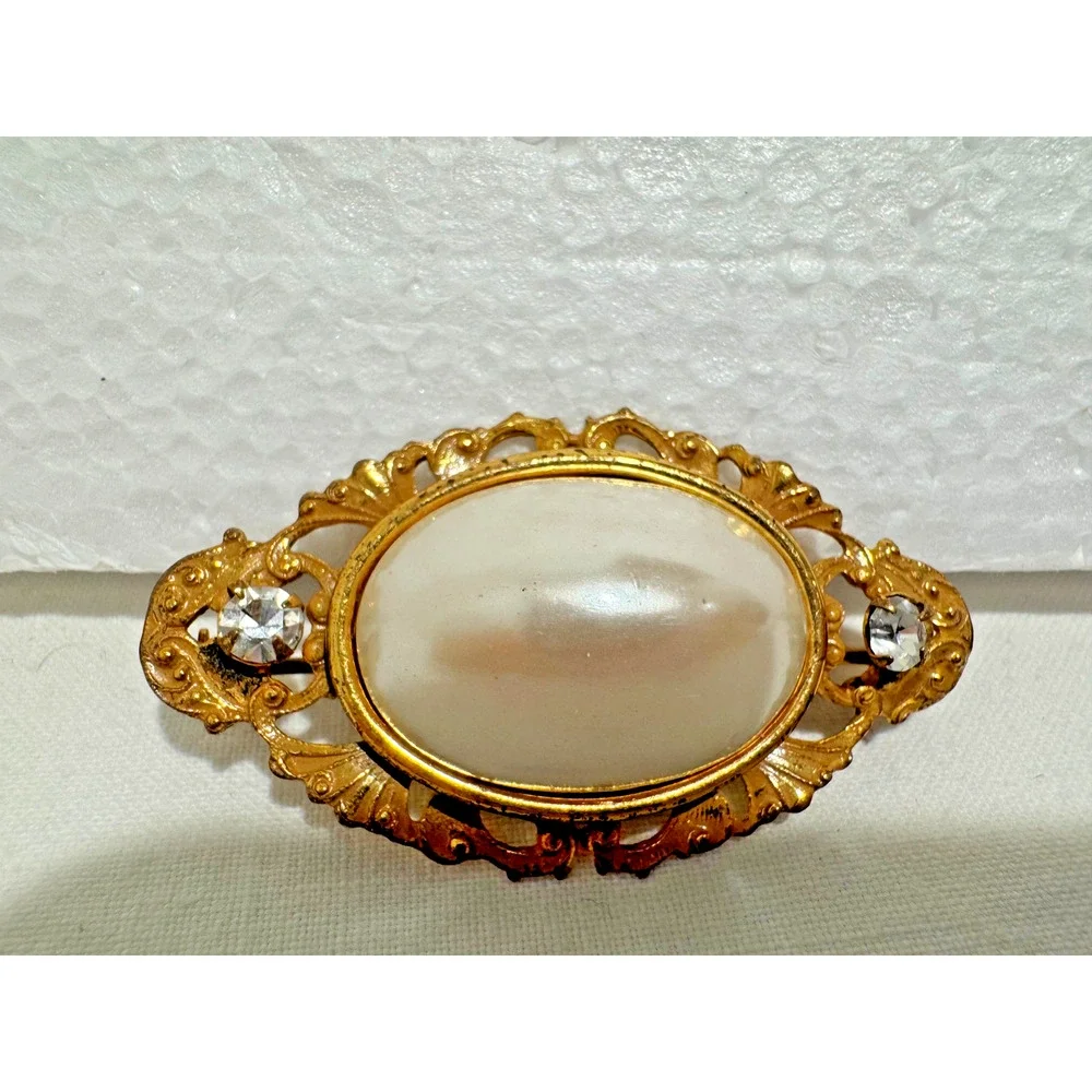 Vintage Miriam Haskell Brooch Pin Faux Pearl Cabochon Rhinestone Filigree Oval